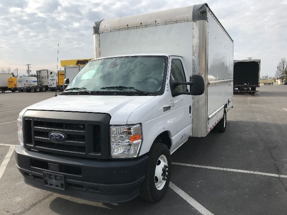 Light Duty Box Truck-Light and Medium Duty Trucks-Ford-2022-E350-Lancaster-PA-92,938\n\t\tmiles-$ 30,750 - Image 3