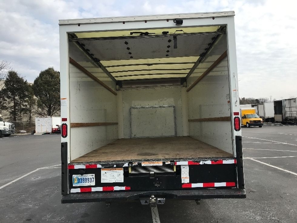 Light Duty Box Truck-Light and Medium Duty Trucks-Ford-2022-E350-Lancaster-PA-92,938\n\t\tmiles-$ 30,750 - Image 8