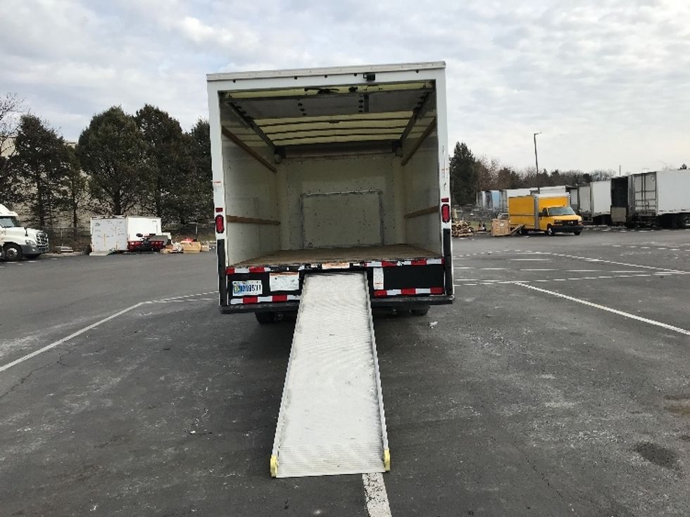 Light Duty Box Truck-Light and Medium Duty Trucks-Ford-2022-E350-Lancaster-PA-92,938\n\t\tmiles-$ 30,750 - Image 9