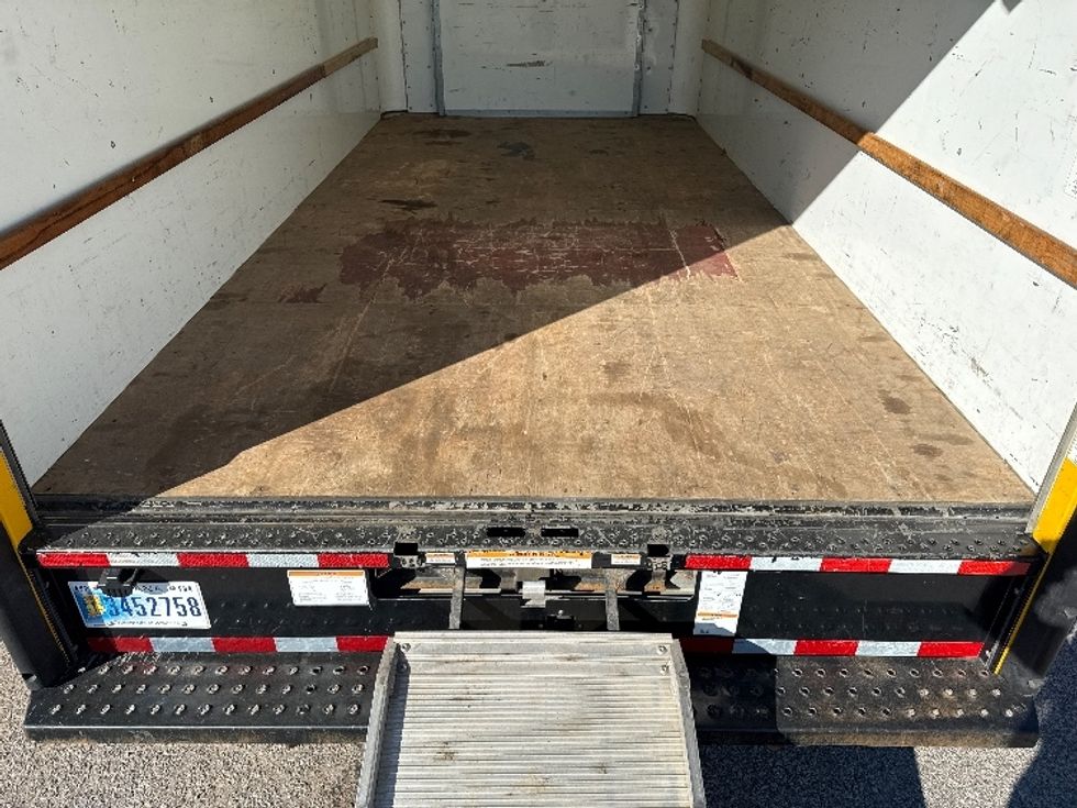 Light Duty Box Truck-Light and Medium Duty Trucks-Ford-2022-E350-Lansing-MI-74,642\n\t\tmiles-$ 34,500 - Image 10