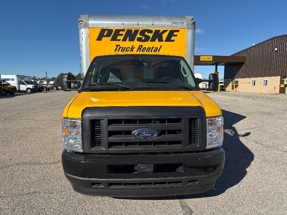 Light Duty Box Truck-Light and Medium Duty Trucks-Ford-2022-E350-Lansing-MI-74,642\n\t\tmiles-$ 34,500 - Image 2
