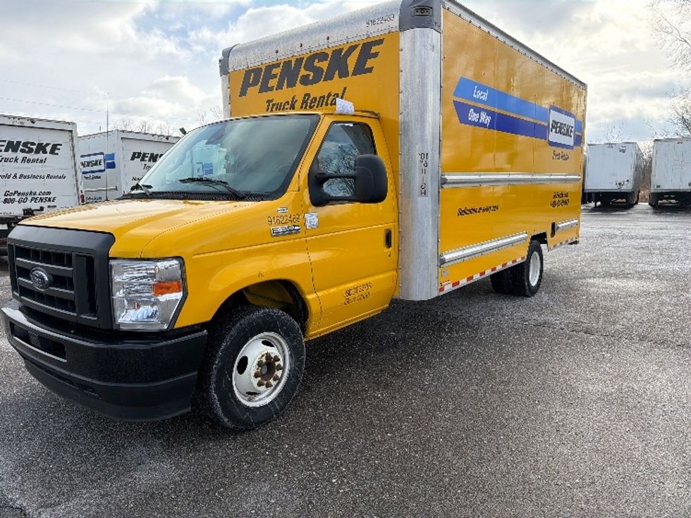 Light Duty Box Truck-Light and Medium Duty Trucks-Ford-2022-E350-Lansing-MI-92,765\n\t\tmiles-$ 28,500 - Image 3