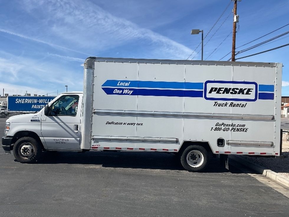 Light Duty Box Truck-Light and Medium Duty Trucks-Ford-2022-E350-Las Vegas-NV-112,137\n\t\tmiles-$ 30,500 - Image 4