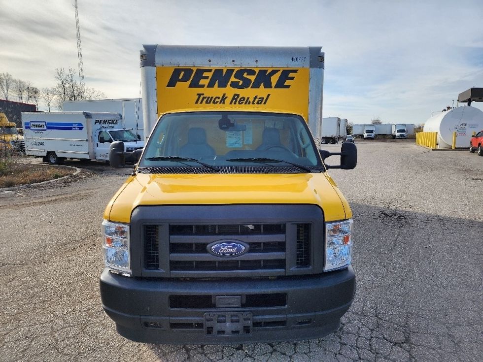 Light Duty Box Truck-Light and Medium Duty Trucks-Ford-2022-E350-Las Vegas-NV-64,106\n\t\tmiles-$ 40,000 - Image 2