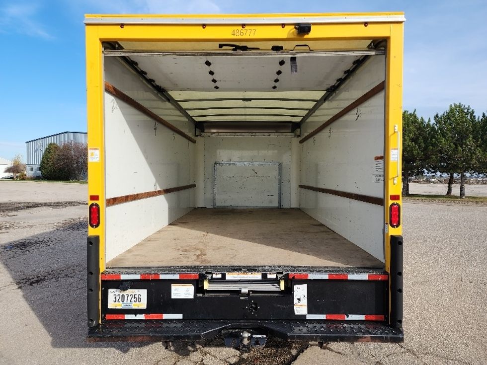 Light Duty Box Truck-Light and Medium Duty Trucks-Ford-2022-E350-Las Vegas-NV-64,106\n\t\tmiles-$ 40,000 - Image 8