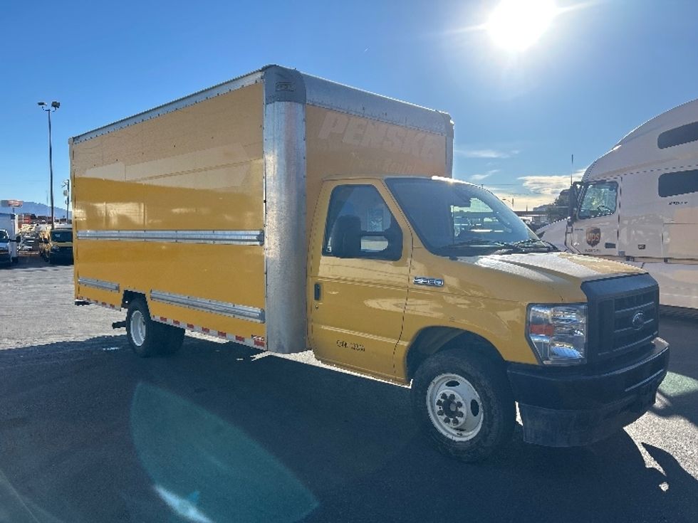 Light Duty Box Truck-Light and Medium Duty Trucks-Ford-2022-E350-Las Vegas-NV-96,326\n\t\tmiles-$ 29,750 - Image 1
