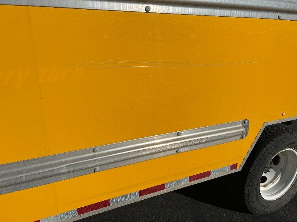 Light Duty Box Truck-Light and Medium Duty Trucks-Ford-2022-E350-Las Vegas-NV-96,326\n\t\tmiles-$ 29,750 - Image 25