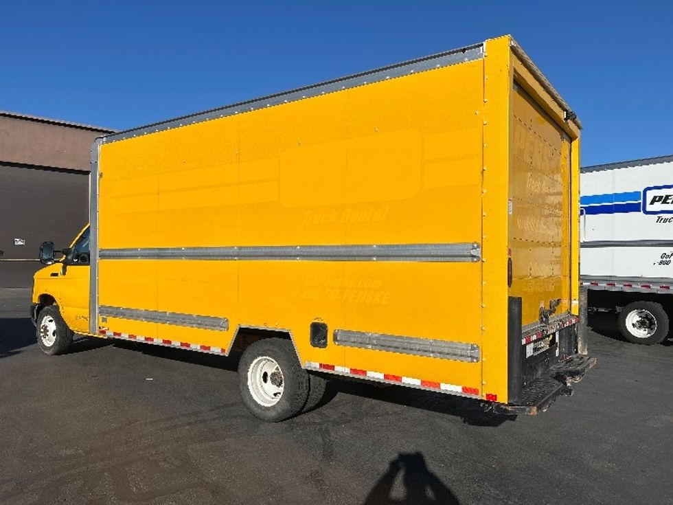Light Duty Box Truck-Light and Medium Duty Trucks-Ford-2022-E350-Las Vegas-NV-96,326\n\t\tmiles-$ 29,750 - Image 6