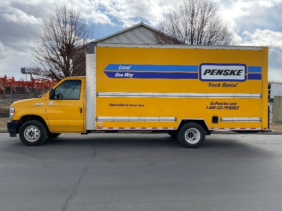 Light Duty Box Truck-Light and Medium Duty Trucks-Ford-2022-E350-Las Vegas-NV-96,634\n\t\tmiles-$ 29,750 - Image 4