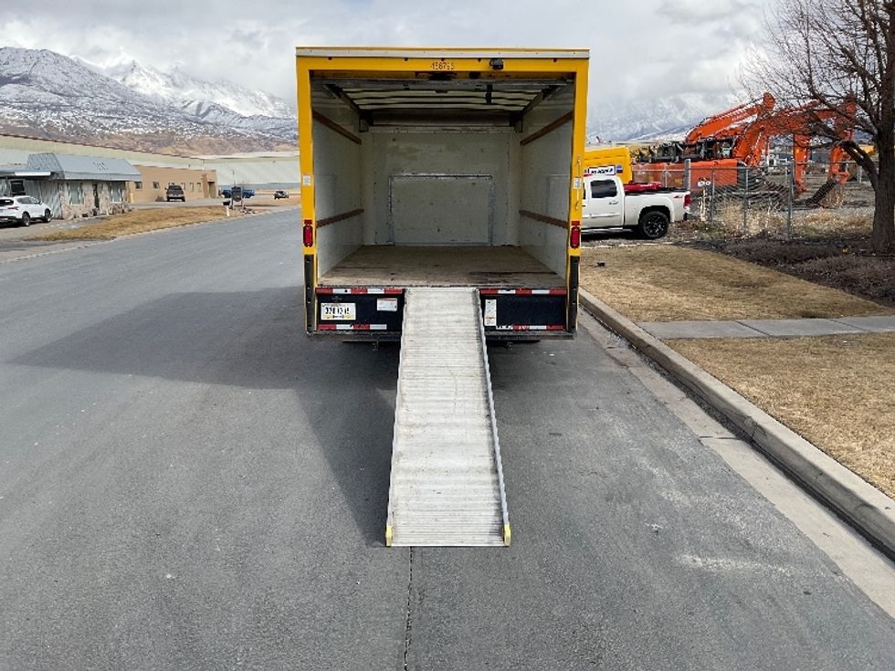 Light Duty Box Truck-Light and Medium Duty Trucks-Ford-2022-E350-Las Vegas-NV-96,634\n\t\tmiles-$ 29,750 - Image 9