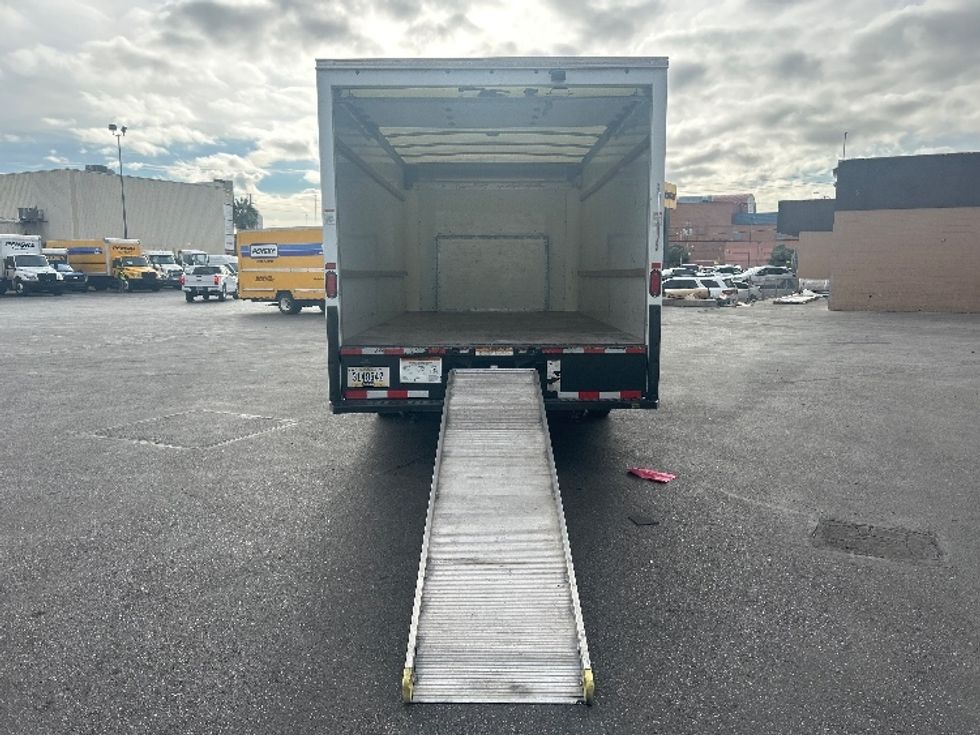 Light Duty Box Truck-Light and Medium Duty Trucks-Ford-2022-E350-Las Vegas-NV-98,066\n\t\tmiles-$ 32,750 - Image 9