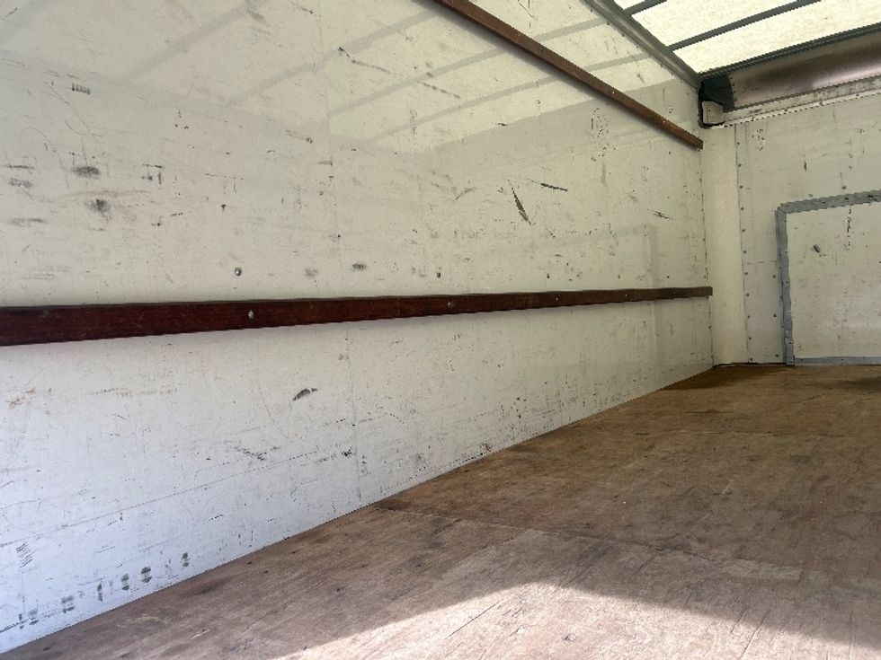 Light Duty Box Truck-Light and Medium Duty Trucks-Ford-2022-E350-Lenexa-KS-98,899\n\t\tmiles-$ 30,750 - Image 11