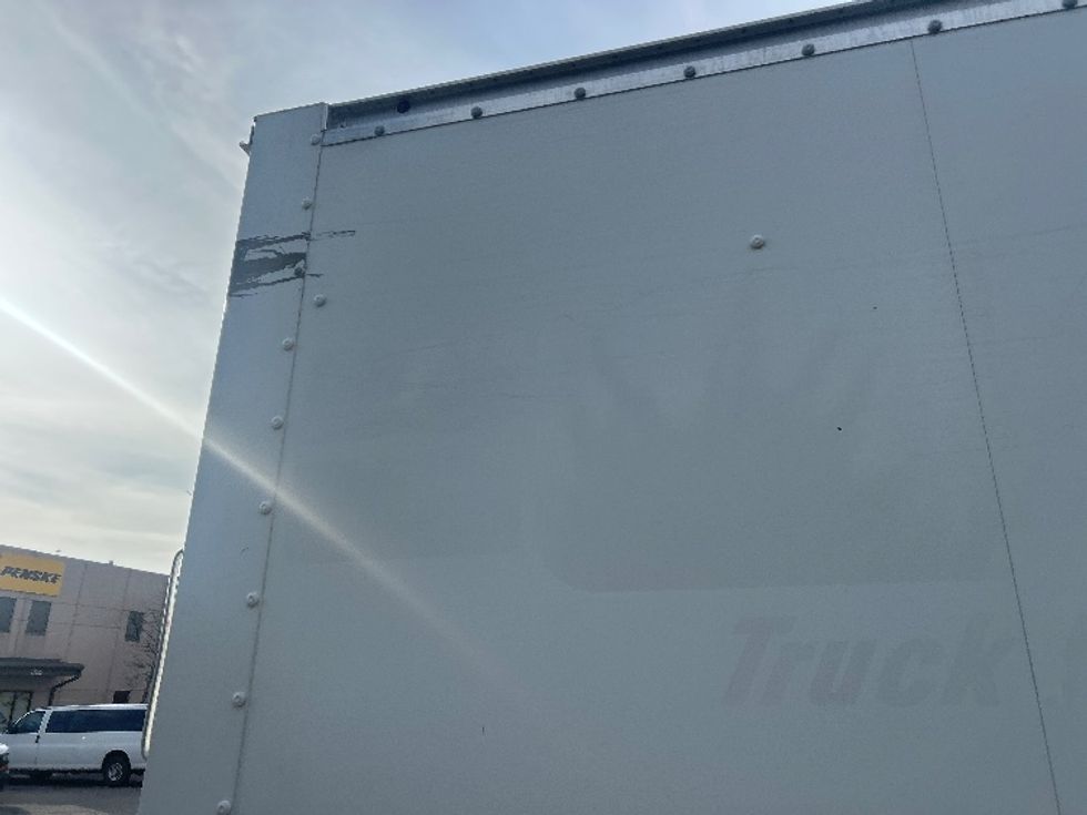 Light Duty Box Truck-Light and Medium Duty Trucks-Ford-2022-E350-Lenexa-KS-98,899\n\t\tmiles-$ 30,750 - Image 25