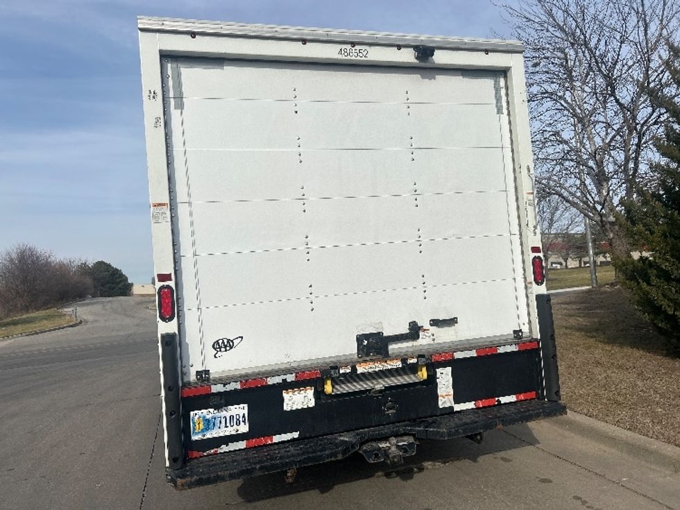 Light Duty Box Truck-Light and Medium Duty Trucks-Ford-2022-E350-Lenexa-KS-98,899\n\t\tmiles-$ 30,750 - Image 7