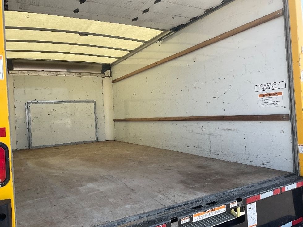 Light Duty Box Truck-Light and Medium Duty Trucks-Ford-2022-E350-Lexington-KY-118,392\n\t\tmiles-$ 24,250 - Image 12