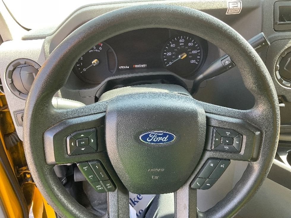 Light Duty Box Truck-Light and Medium Duty Trucks-Ford-2022-E350-Lexington-KY-118,392\n\t\tmiles-$ 24,250 - Image 17