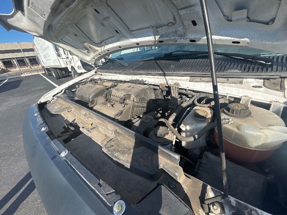 Light Duty Box Truck-Light and Medium Duty Trucks-Ford-2022-E350-Linden-NJ-106,715\n\t\tmiles-$ 29,000 - Image 24