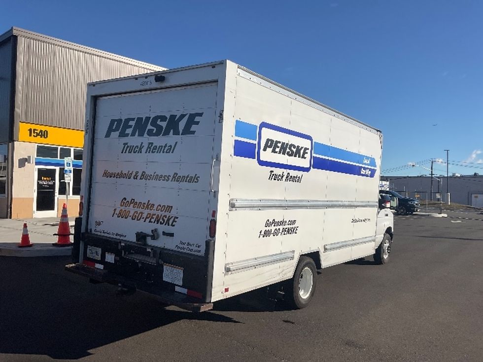 Light Duty Box Truck-Light and Medium Duty Trucks-Ford-2022-E350-Linden-NJ-73,165\n\t\tmiles-$ 38,250 - Image 13