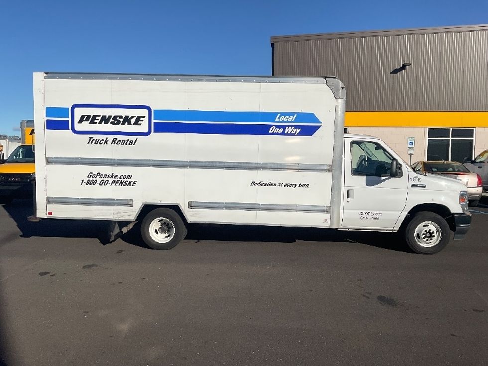 Light Duty Box Truck-Light and Medium Duty Trucks-Ford-2022-E350-Linden-NJ-73,165\n\t\tmiles-$ 38,250 - Image 15