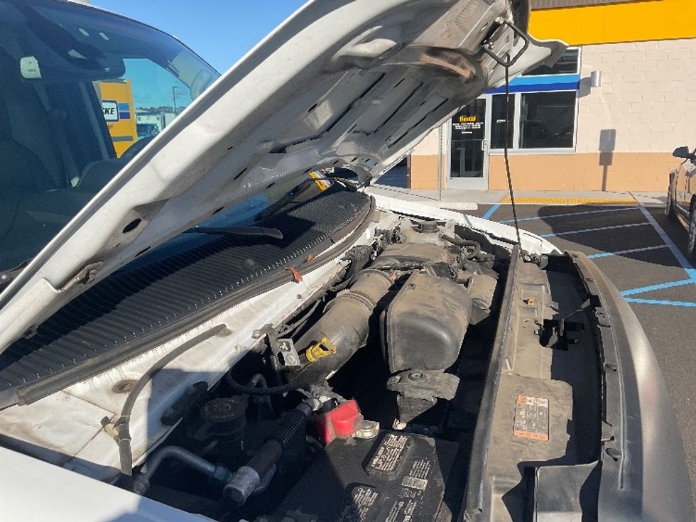 Light Duty Box Truck-Light and Medium Duty Trucks-Ford-2022-E350-Linden-NJ-73,165\n\t\tmiles-$ 38,250 - Image 23