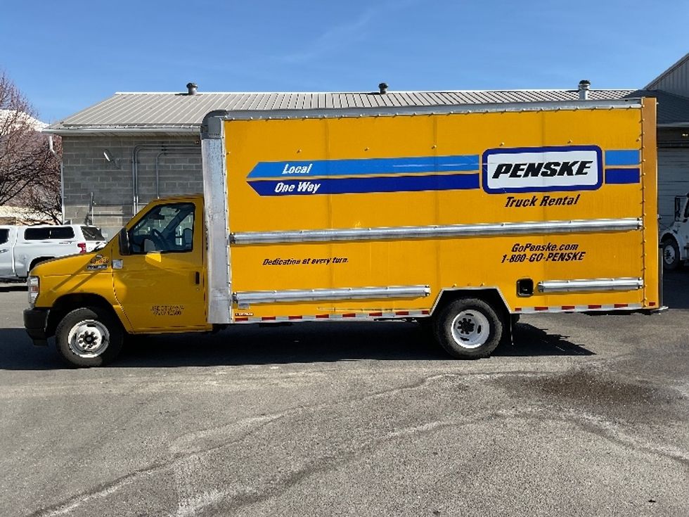 Light Duty Box Truck-Light and Medium Duty Trucks-Ford-2022-E350-Lindon-UT-126,856\n\t\tmiles-$ 24,750 - Image 4