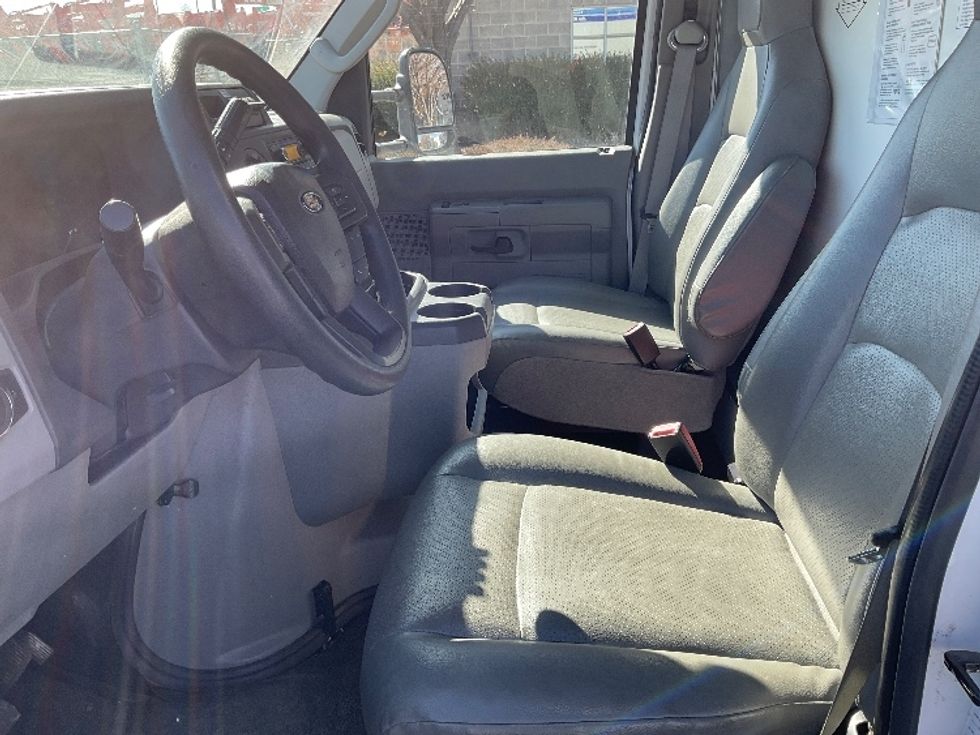 Light Duty Box Truck-Light and Medium Duty Trucks-Ford-2022-E350-Lindon-UT-57,489\n\t\tmiles-$ 42,500 - Image 18