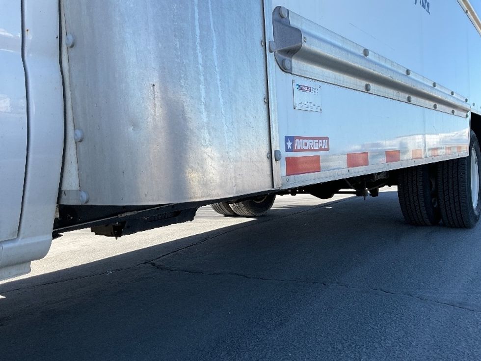 Light Duty Box Truck-Light and Medium Duty Trucks-Ford-2022-E350-Lindon-UT-57,489\n\t\tmiles-$ 42,500 - Image 5