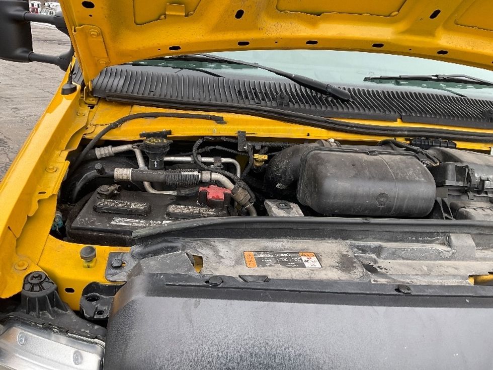 Light Duty Box Truck-Light and Medium Duty Trucks-Ford-2022-E350-Liverpool-NY-121,879\n\t\tmiles-$ 24,250 - Image 23