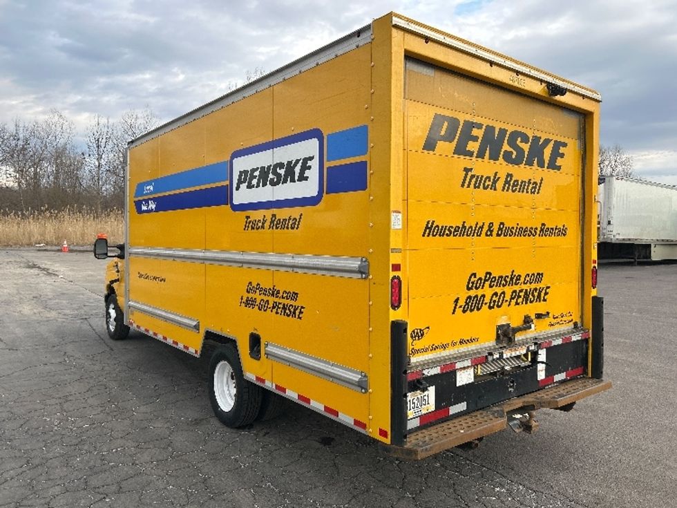 Light Duty Box Truck-Light and Medium Duty Trucks-Ford-2022-E350-Liverpool-NY-121,879\n\t\tmiles-$ 24,250 - Image 6