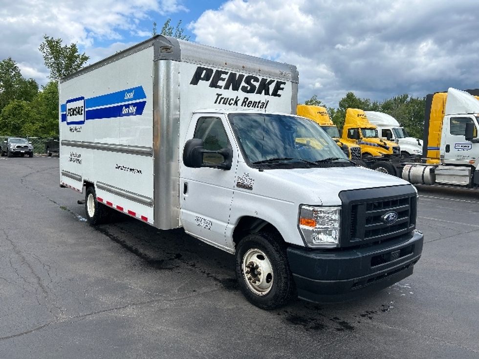 Light Duty Box Truck-Light and Medium Duty Trucks-Ford-2022-E350-Liverpool-NY-95,548\n\t\tmiles-$ 29,250 - Image 1