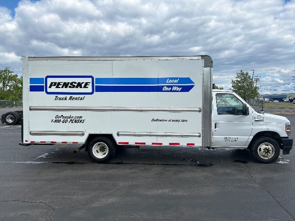 Light Duty Box Truck-Light and Medium Duty Trucks-Ford-2022-E350-Liverpool-NY-95,548\n\t\tmiles-$ 29,250 - Image 15