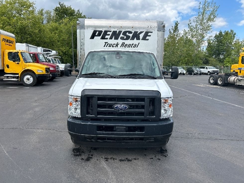 Light Duty Box Truck-Light and Medium Duty Trucks-Ford-2022-E350-Liverpool-NY-95,548\n\t\tmiles-$ 29,250 - Image 2