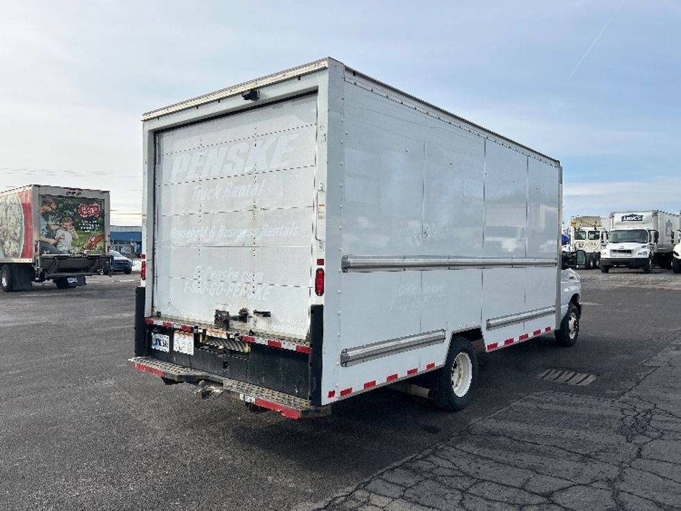 Light Duty Box Truck-Light and Medium Duty Trucks-Ford-2022-E350-Liverpool-NY-99,261\n\t\tmiles-$ 29,250 - Image 12