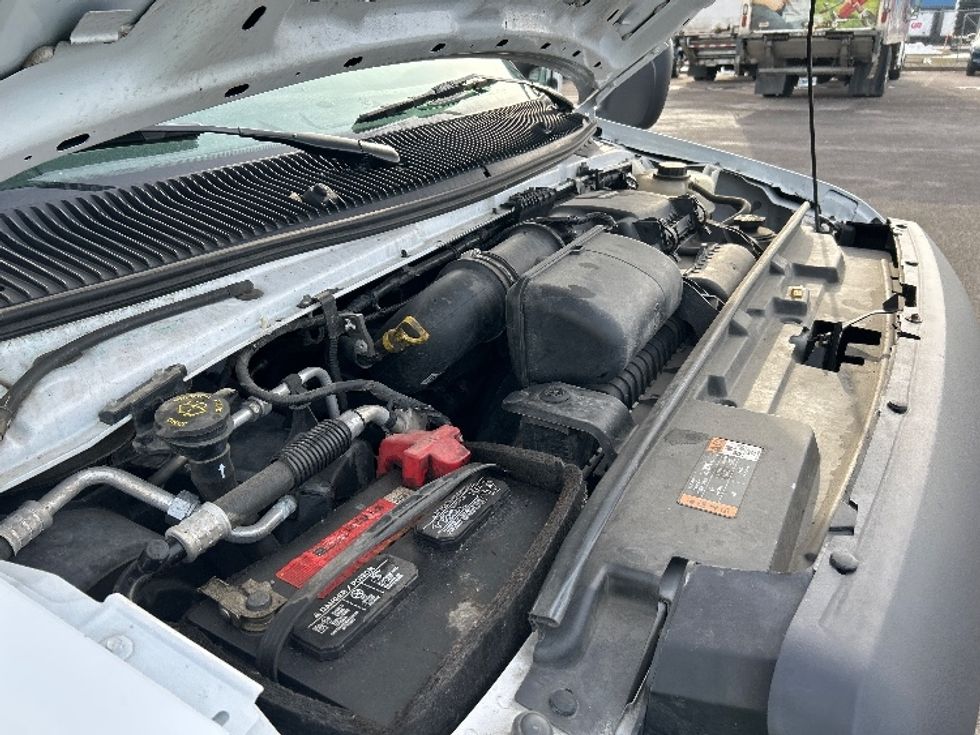 Light Duty Box Truck-Light and Medium Duty Trucks-Ford-2022-E350-Liverpool-NY-99,261\n\t\tmiles-$ 29,250 - Image 22