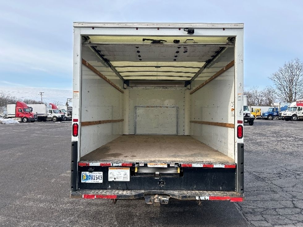 Light Duty Box Truck-Light and Medium Duty Trucks-Ford-2022-E350-Liverpool-NY-99,261\n\t\tmiles-$ 29,250 - Image 8
