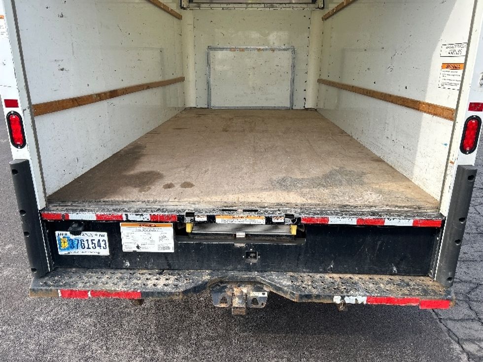 Light Duty Box Truck-Light and Medium Duty Trucks-Ford-2022-E350-Liverpool-NY-99,261\n\t\tmiles-$ 29,250 - Image 9