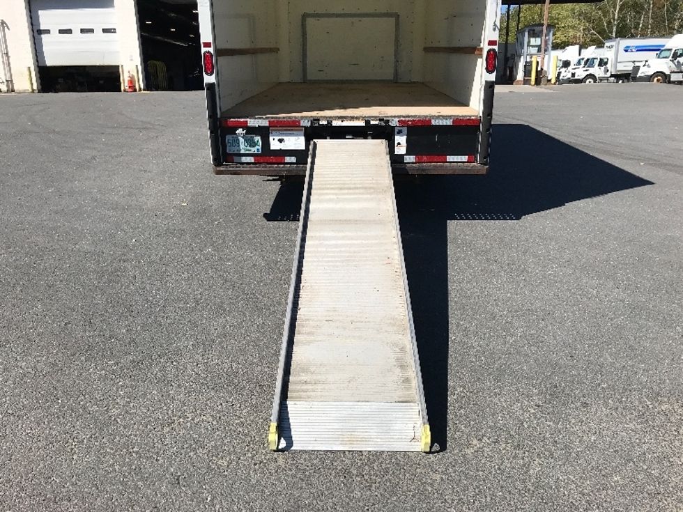 Light Duty Box Truck-Light and Medium Duty Trucks-Ford-2022-E350-Londonderry-NH-100,564\n\t\tmiles-$ 28,500 - Image 9