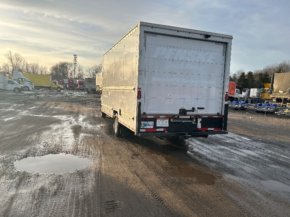 Light Duty Box Truck-Light and Medium Duty Trucks-Ford-2022-E350-Londonderry-NH-101,376\n\t\tmiles-$ 29,000 - Image 6