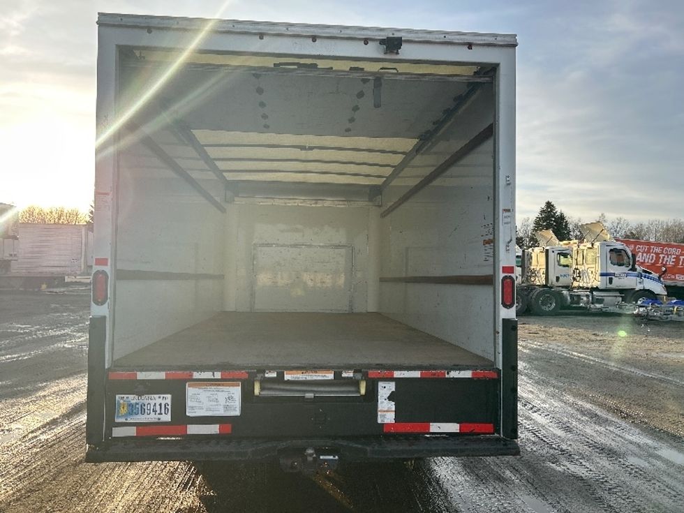 Light Duty Box Truck-Light and Medium Duty Trucks-Ford-2022-E350-Londonderry-NH-101,376\n\t\tmiles-$ 29,000 - Image 8