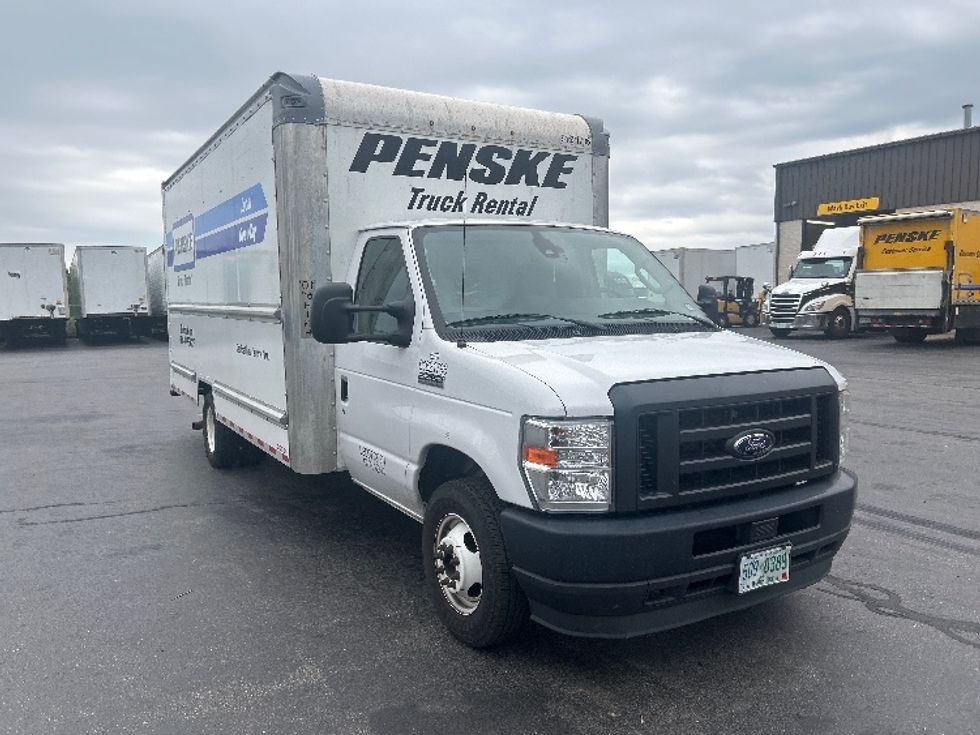 Light Duty Box Truck-Light and Medium Duty Trucks-Ford-2022-E350-Londonderry-NH-105,695\n\t\tmiles-$ 27,750 - Image 1