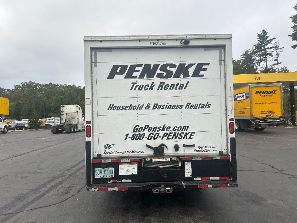 Light Duty Box Truck-Light and Medium Duty Trucks-Ford-2022-E350-Londonderry-NH-105,695\n\t\tmiles-$ 27,750 - Image 7