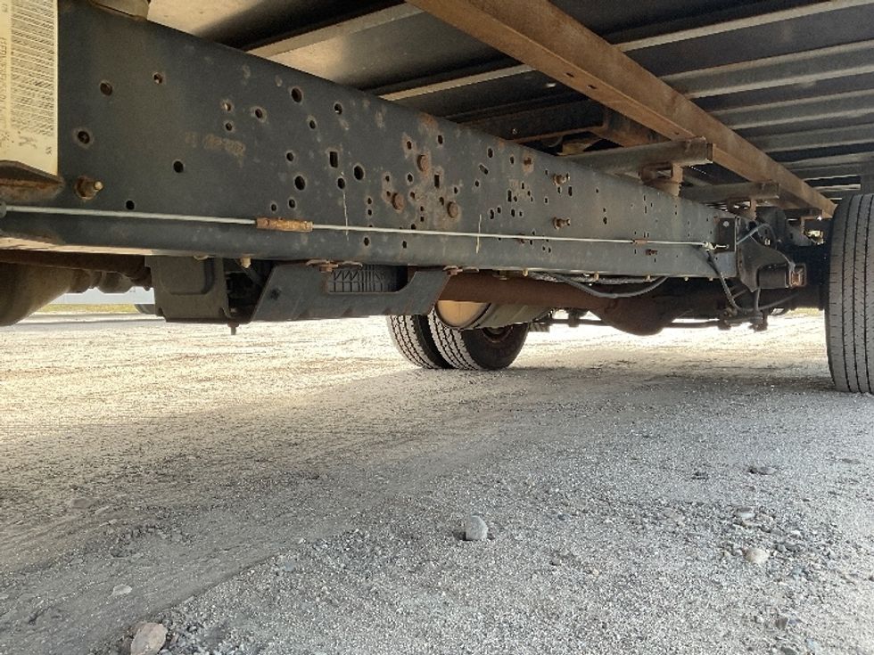 Light Duty Box Truck-Light and Medium Duty Trucks-Ford-2022-E350-Londonderry-NH-123,589\n\t\tmiles-$ 23,000 - Image 5