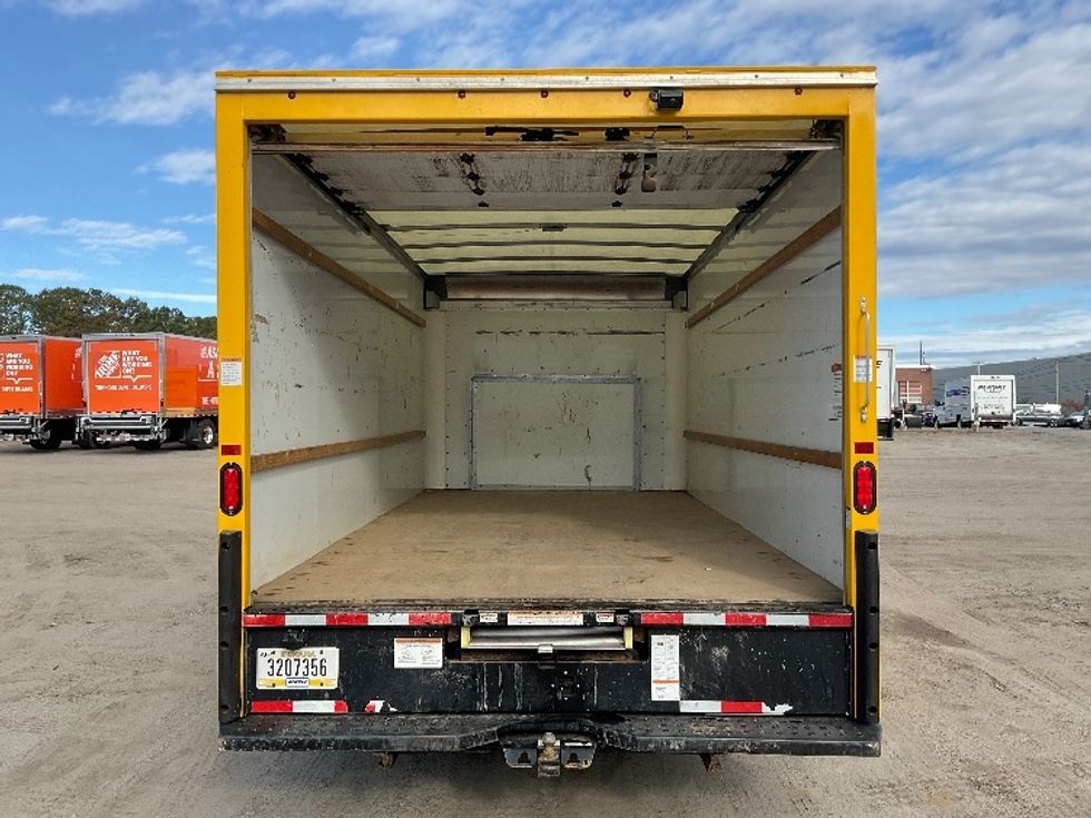 Light Duty Box Truck-Light and Medium Duty Trucks-Ford-2022-E350-Londonderry-NH-123,589\n\t\tmiles-$ 23,000 - Image 8