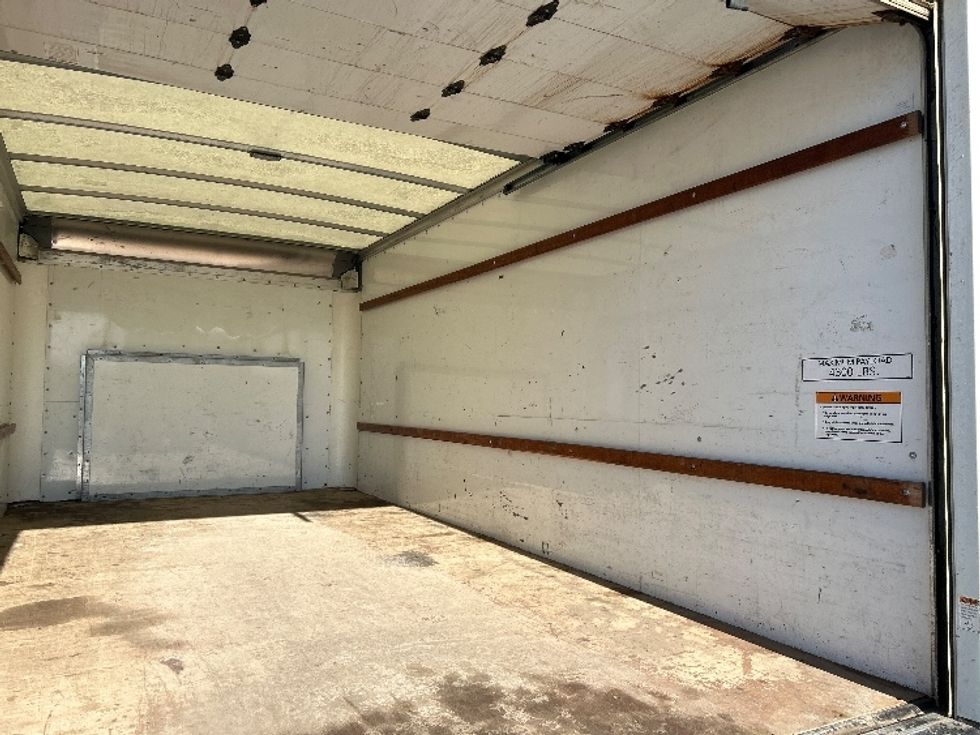 Light Duty Box Truck-Light and Medium Duty Trucks-Ford-2022-E350-Londonderry-NH-93,448\n\t\tmiles-$ 29,750 - Image 12
