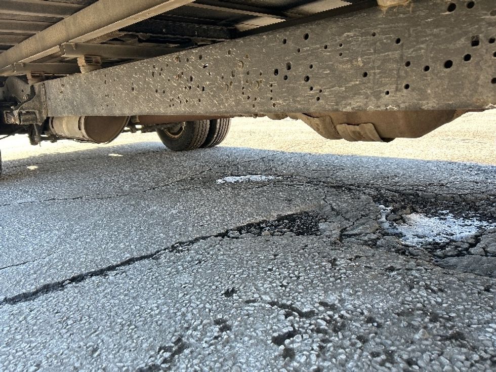 Light Duty Box Truck-Light and Medium Duty Trucks-Ford-2022-E350-Londonderry-NH-93,448\n\t\tmiles-$ 29,750 - Image 14