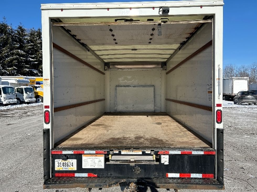 Light Duty Box Truck-Light and Medium Duty Trucks-Ford-2022-E350-Londonderry-NH-93,448\n\t\tmiles-$ 29,750 - Image 8