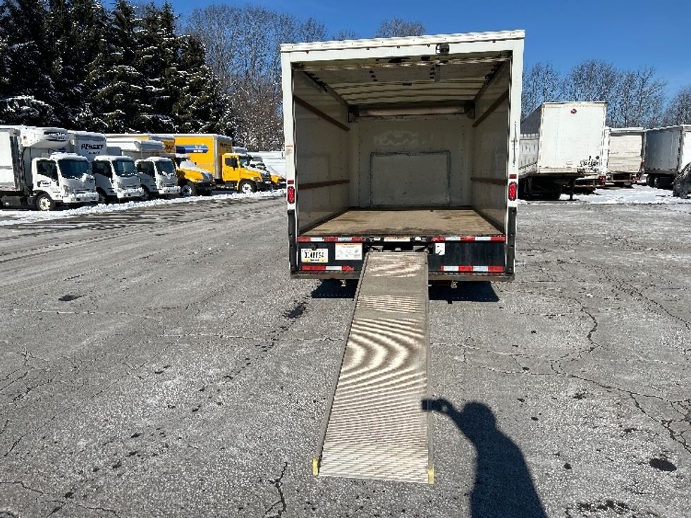 Light Duty Box Truck-Light and Medium Duty Trucks-Ford-2022-E350-Londonderry-NH-93,448\n\t\tmiles-$ 29,750 - Image 9