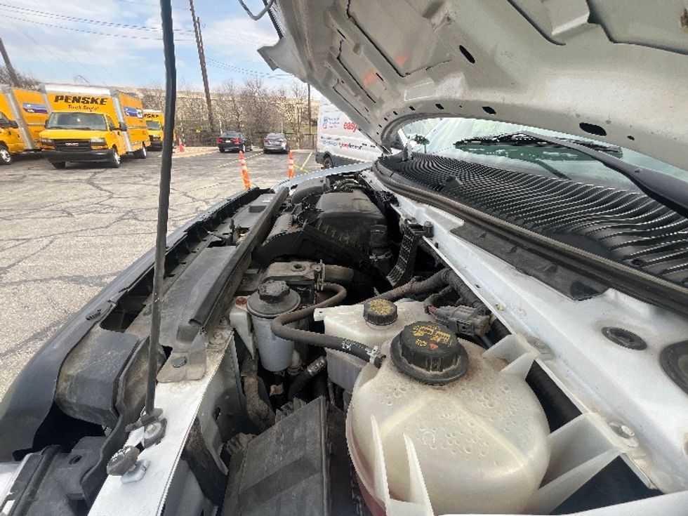 Light Duty Box Truck-Light and Medium Duty Trucks-Ford-2022-E350-Los Angeles-CA-103,771\n\t\tmiles-$ 31,500 - Image 24