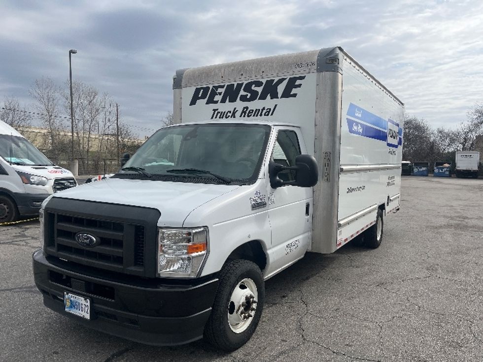Light Duty Box Truck-Light and Medium Duty Trucks-Ford-2022-E350-Los Angeles-CA-103,771\n\t\tmiles-$ 31,500 - Image 3