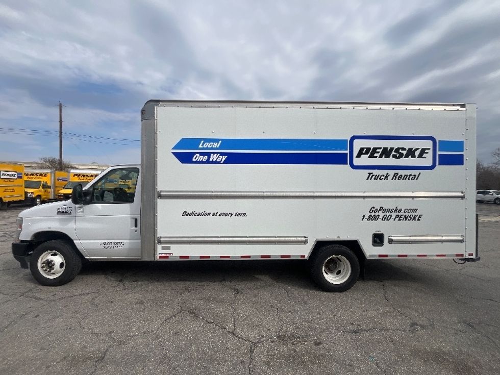 Light Duty Box Truck-Light and Medium Duty Trucks-Ford-2022-E350-Los Angeles-CA-103,771\n\t\tmiles-$ 31,500 - Image 4